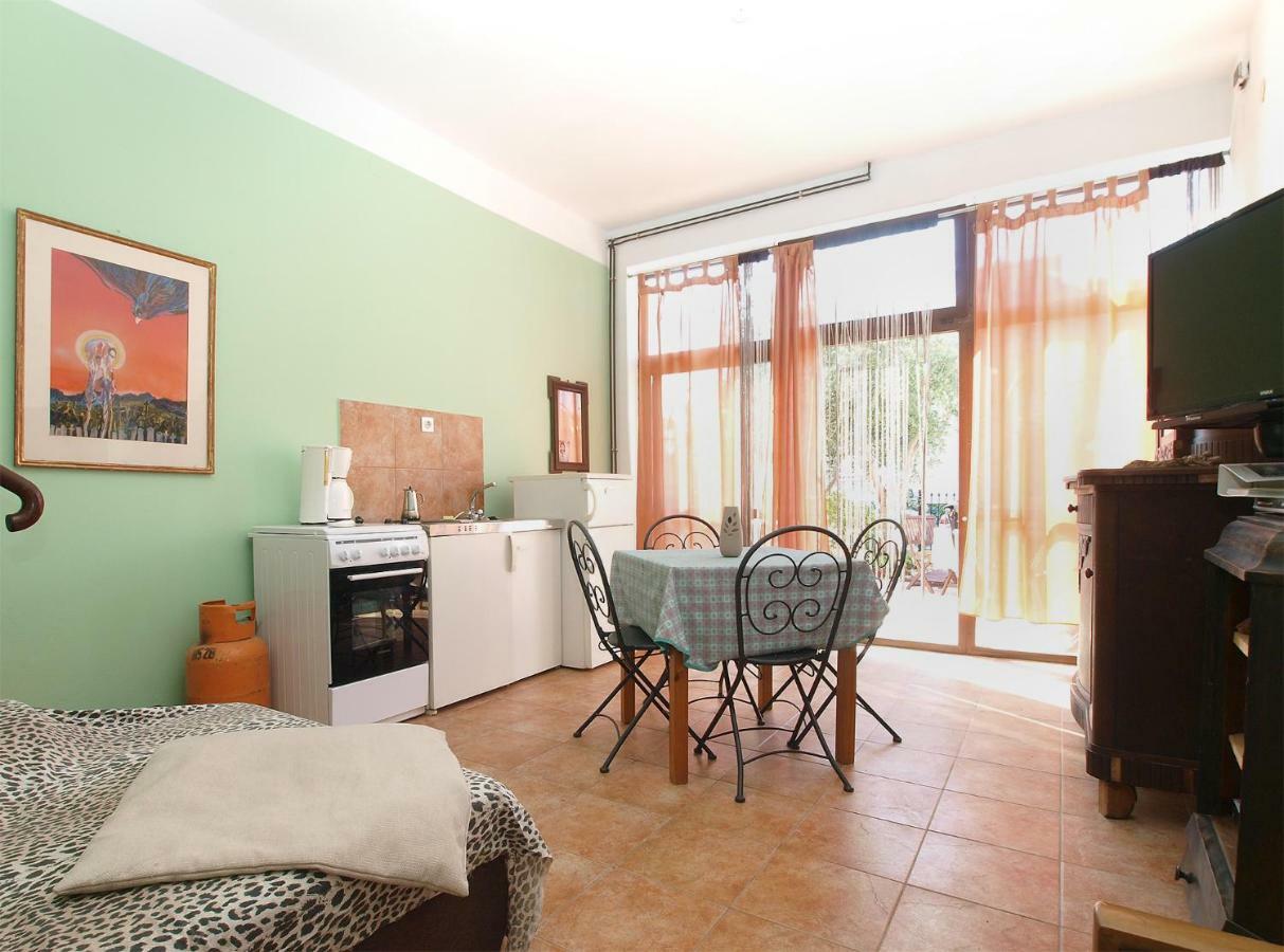 Apartments Kada 1571 Pula Zewnętrze zdjęcie